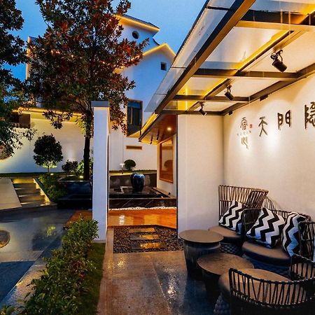Su Xin Resort Inn Zhangjiajie Exterior photo